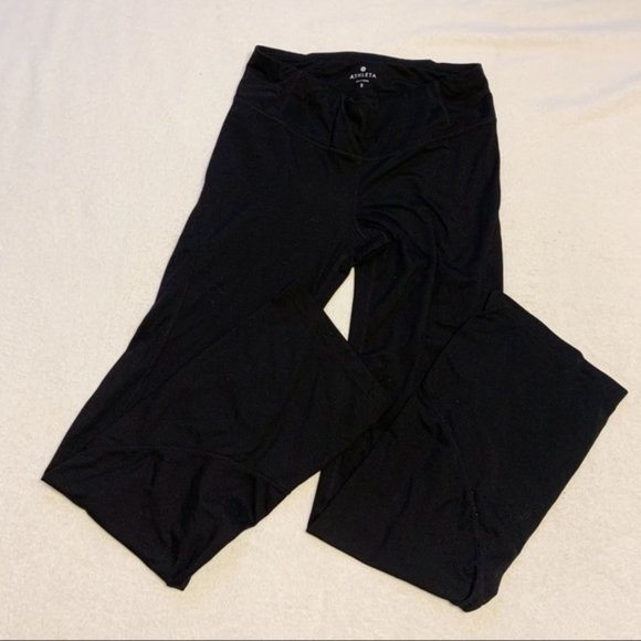 Athleta Pants - Athleta flare leggings